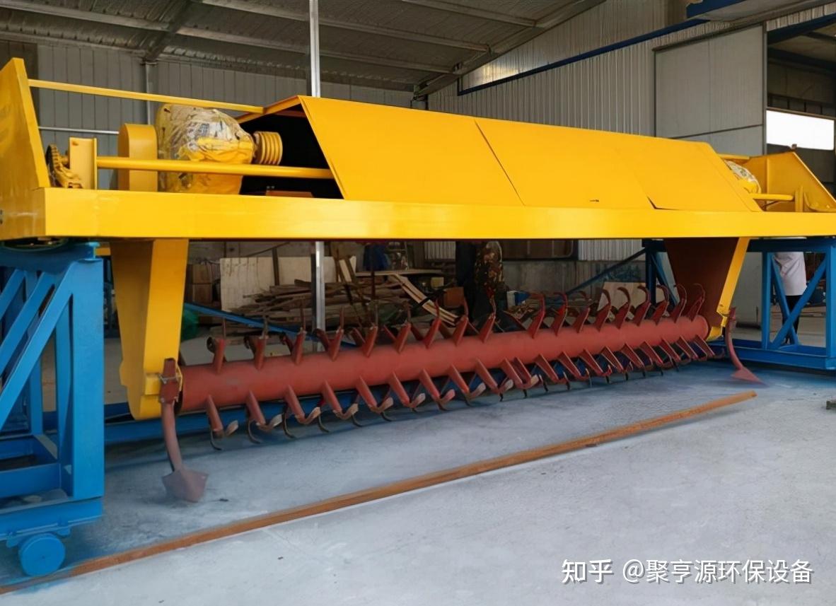 高效智能有机肥翻抛机:重塑农业废弃物价值(图1)